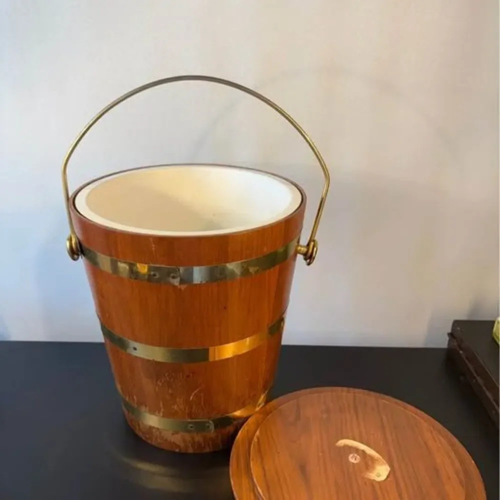 Vintage Mid Century Modern Teak Ice Bucket Brass Bands MCM Barware Barrel
